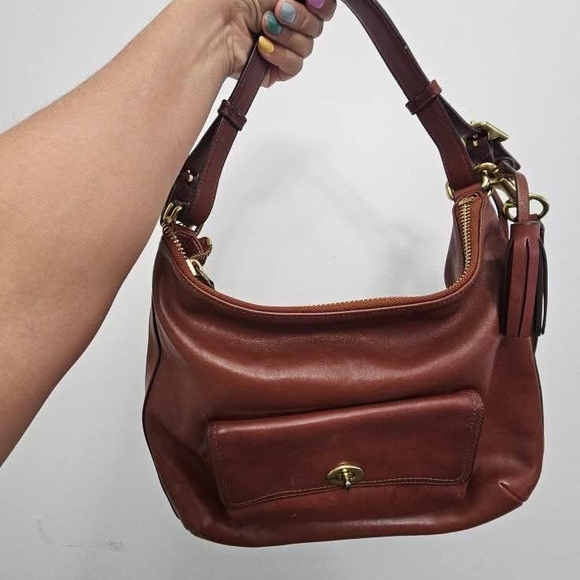 Coach Legacy Hobo  . - Picture 1 of 12